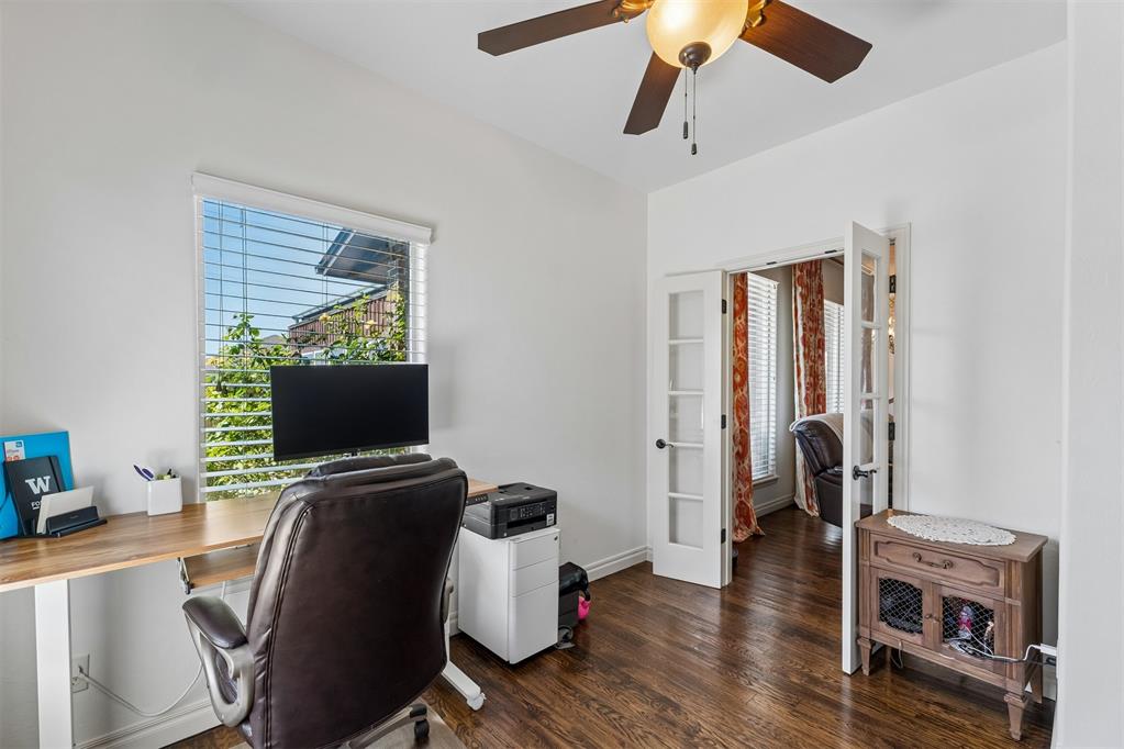 10912 Sw 21st Street Property Photo 10
