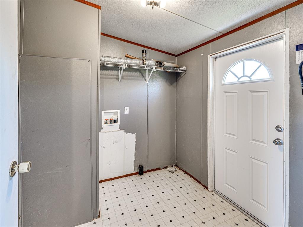 332477 E 850 Road Property Photo 35