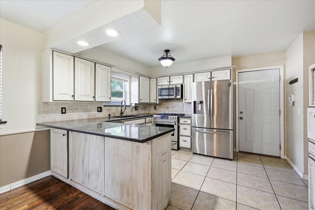 3108 Lakeside Drive Property Photo 23