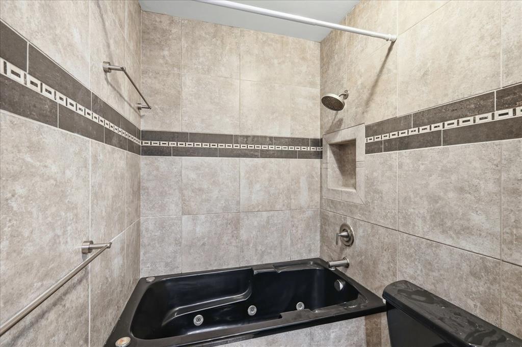 3108 Lakeside Drive Property Photo 39