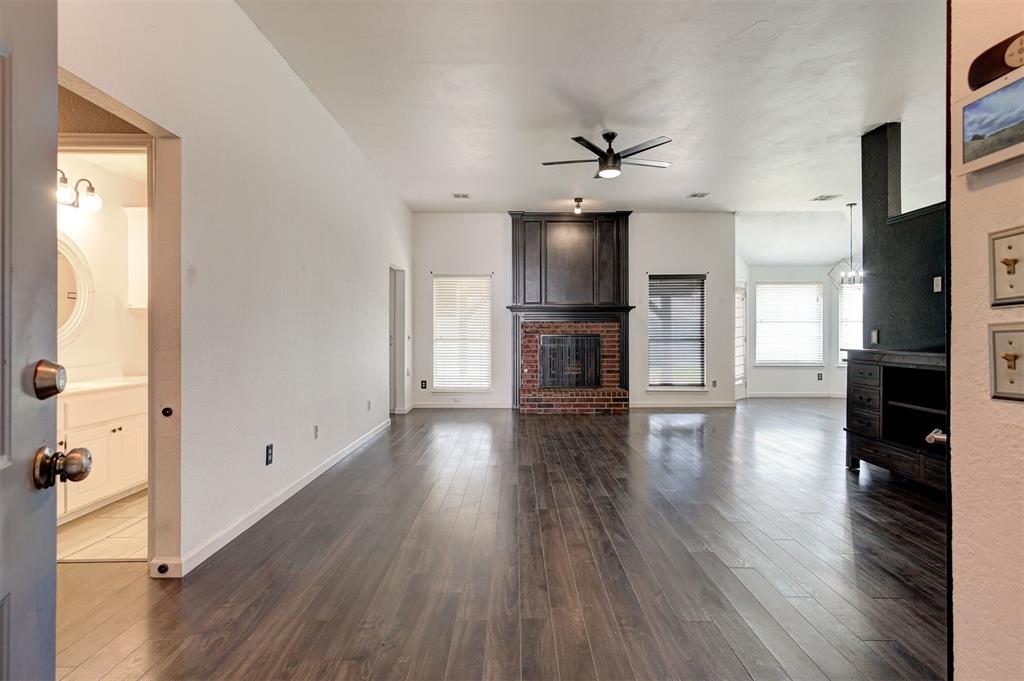13008 Willowcrest Lane Property Photo 6