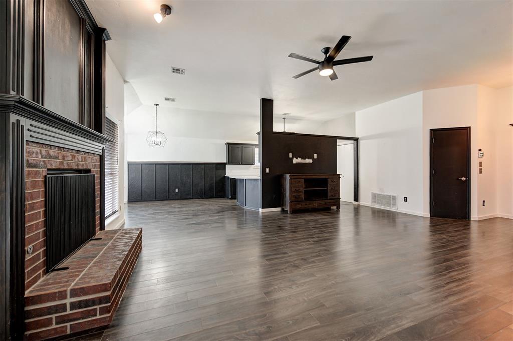 13008 Willowcrest Lane Property Photo 10