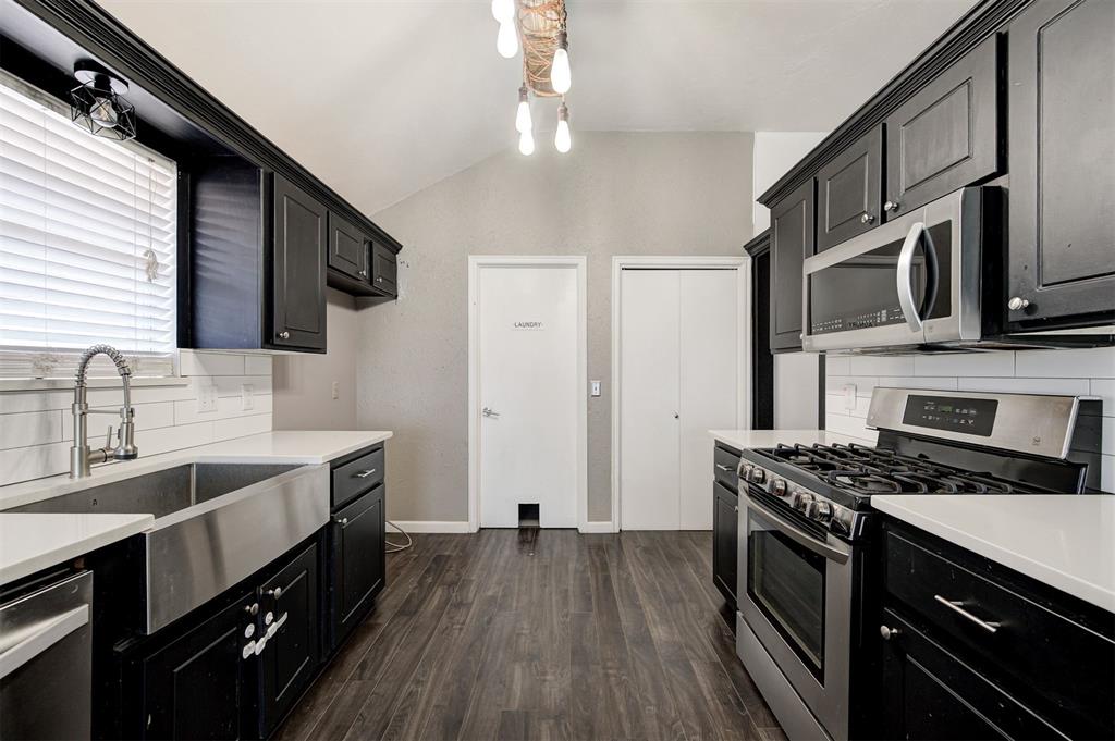 13008 Willowcrest Lane Property Photo 15