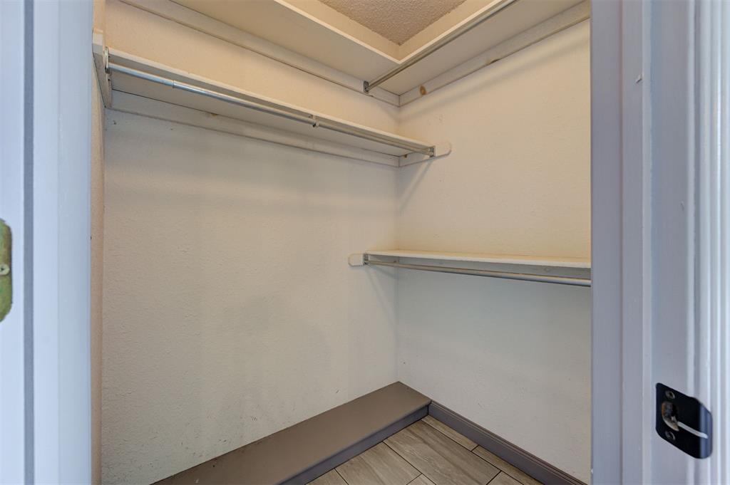 13008 Willowcrest Lane Property Photo 27