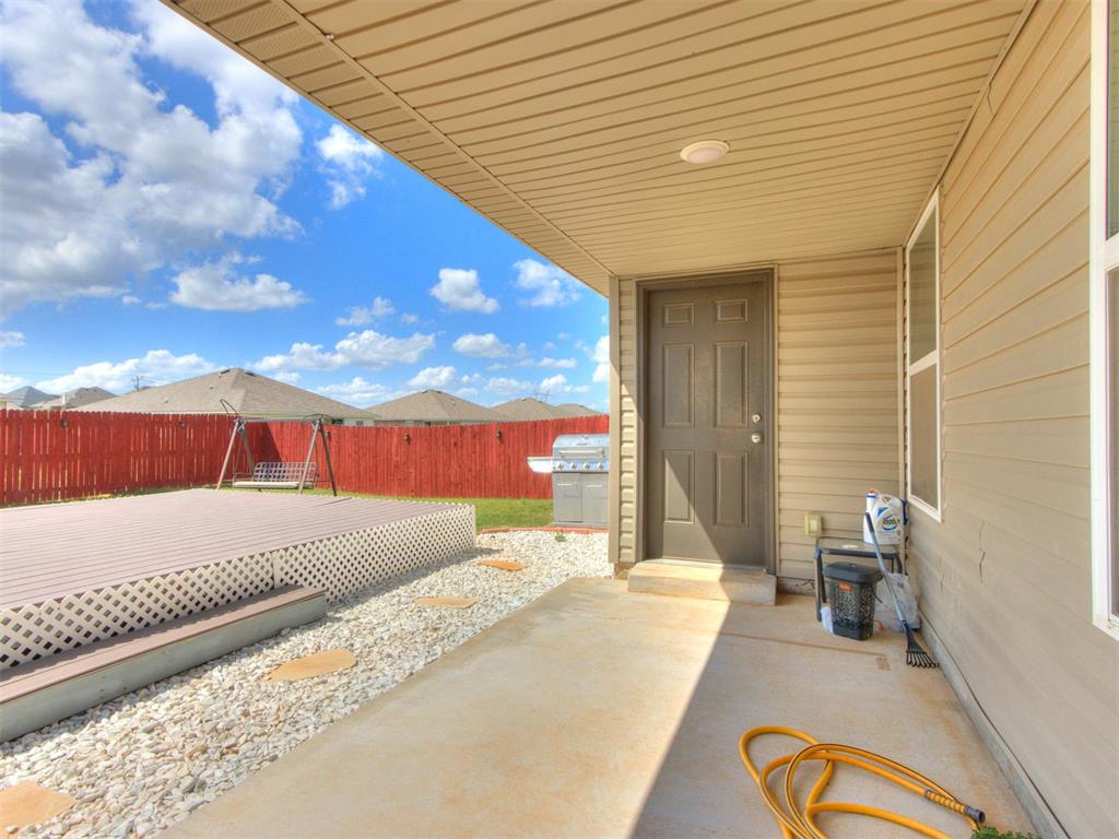 11036 Nw 94th Street Property Photo 20