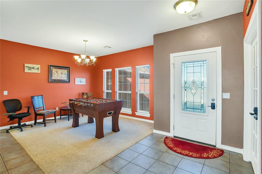 2905 Hunter Pointe Property Photo 5