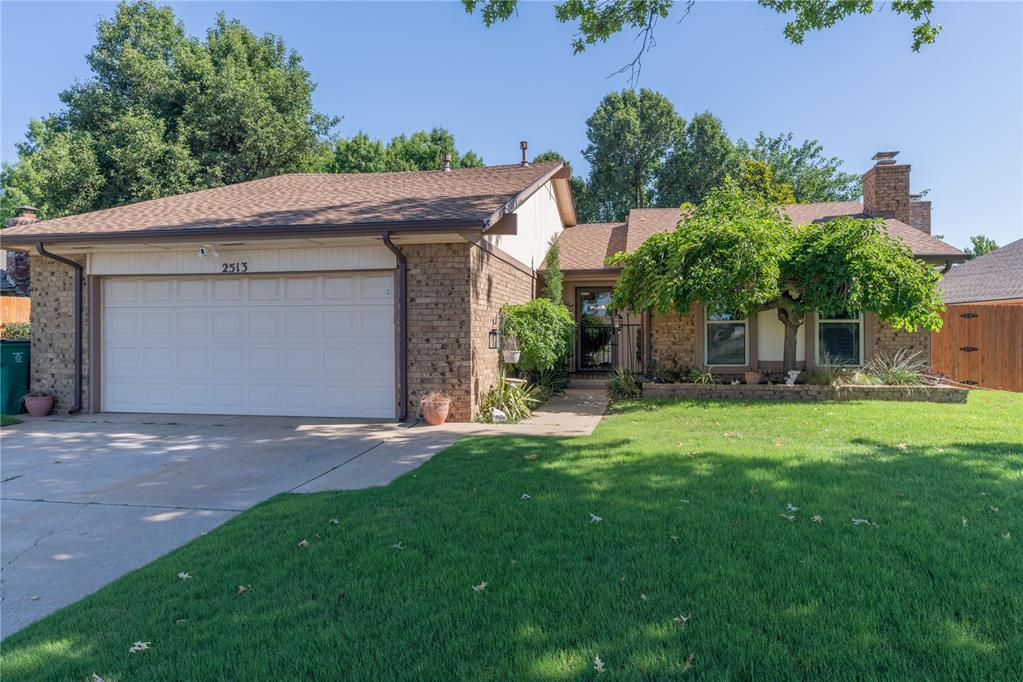 2513 SW 95th Street Property Photo 1