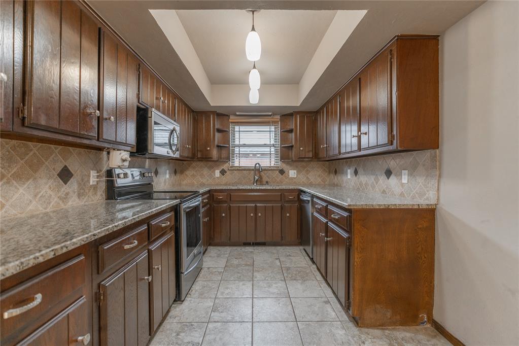 2513 Sw 95th Street Property Photo 15