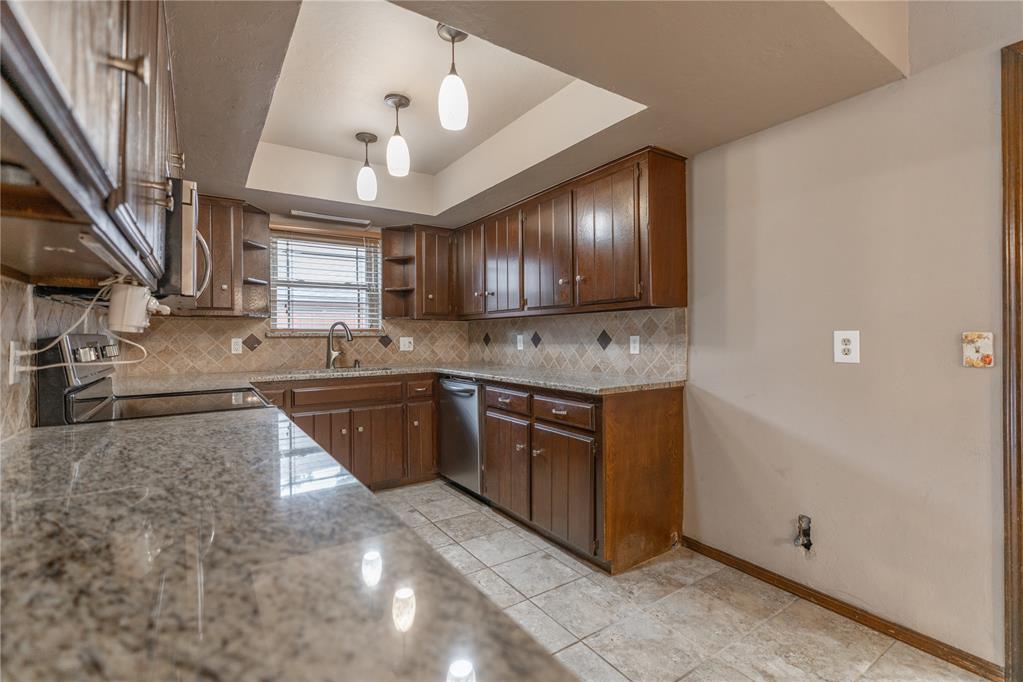 2513 Sw 95th Street Property Photo 17