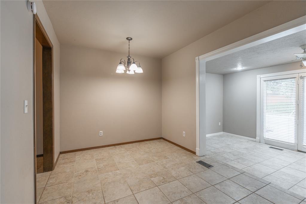2513 Sw 95th Street Property Photo 19