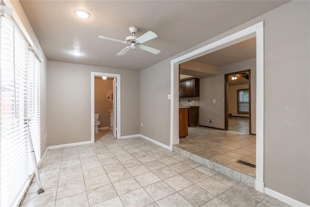 2513 Sw 95th Street Property Photo 23