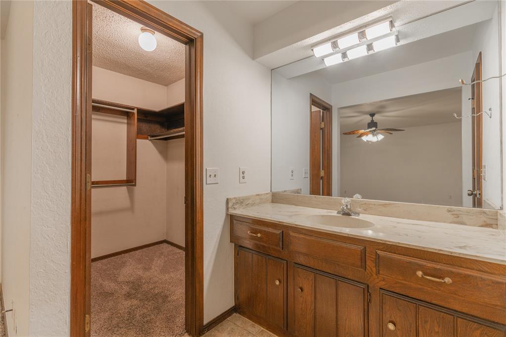 2513 Sw 95th Street Property Photo 29