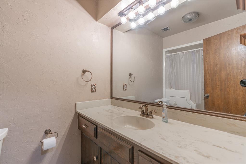 2513 Sw 95th Street Property Photo 35