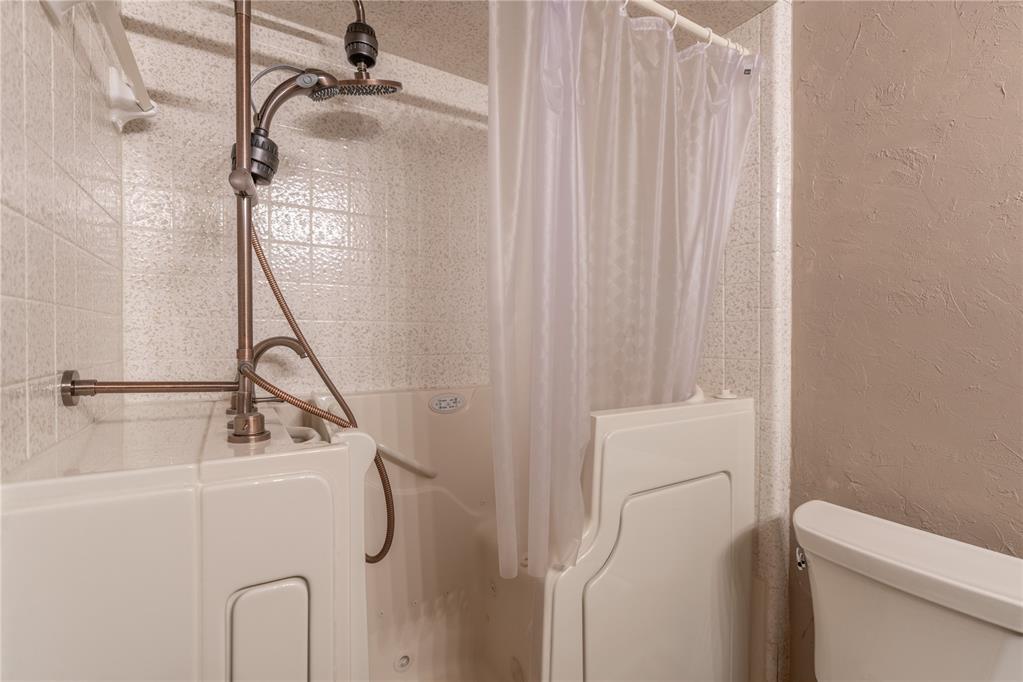 2513 Sw 95th Street Property Photo 36