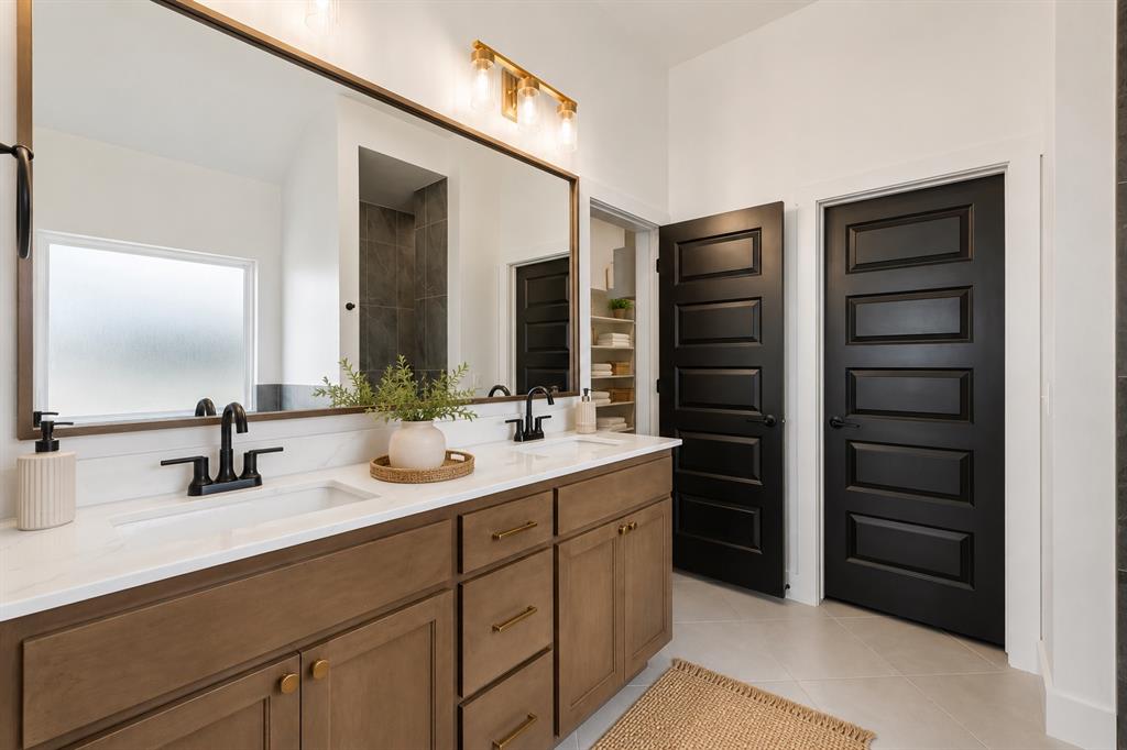 149 Sage Brush Way Property Photo 17