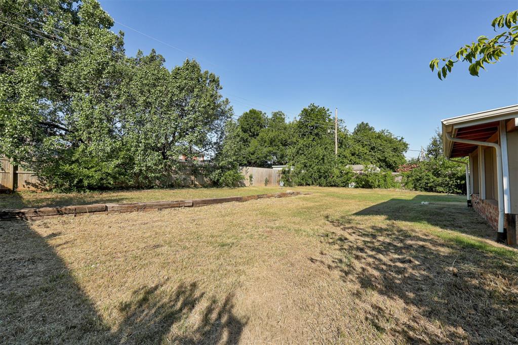 2620 Nw 113th Street Property Photo 24