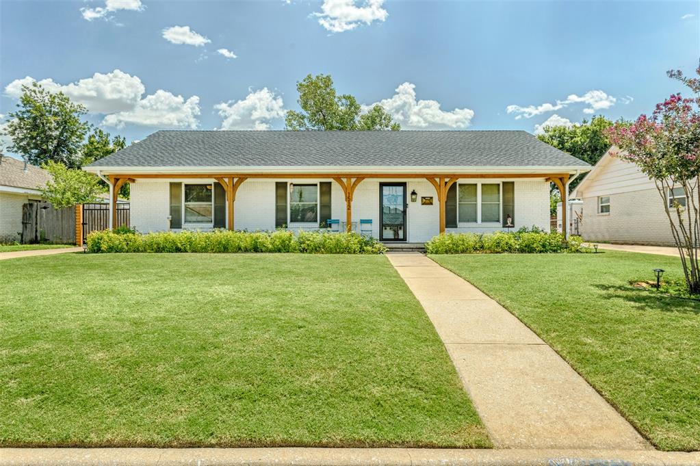 1512 Barclay Road Property Photo 1