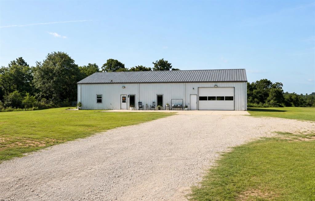 8201 S Hiwassee Road Property Photo 1