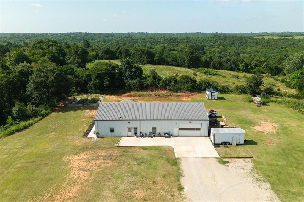 8201 S Hiwassee Road Property Photo 4