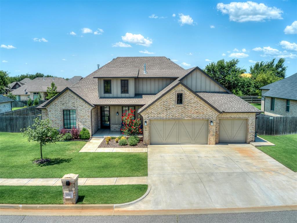 4301 Hunter Glen Drive Property Photo 1