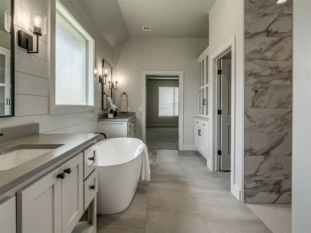4301 Hunter Glen Drive Property Photo 20
