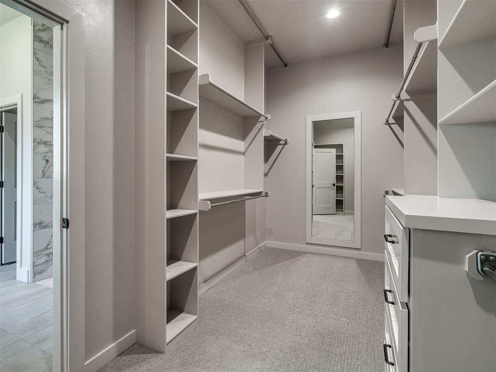 4301 Hunter Glen Drive Property Photo 23