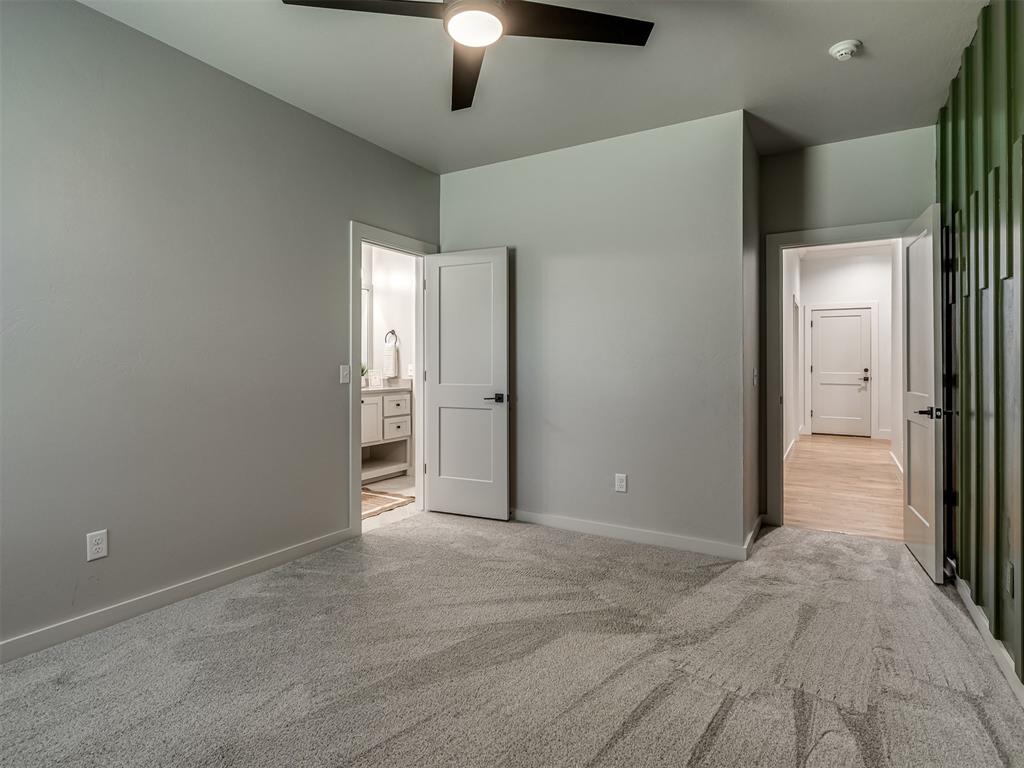 4301 Hunter Glen Drive Property Photo 34