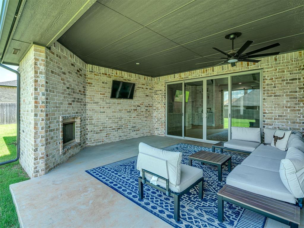 4301 Hunter Glen Drive Property Photo 40