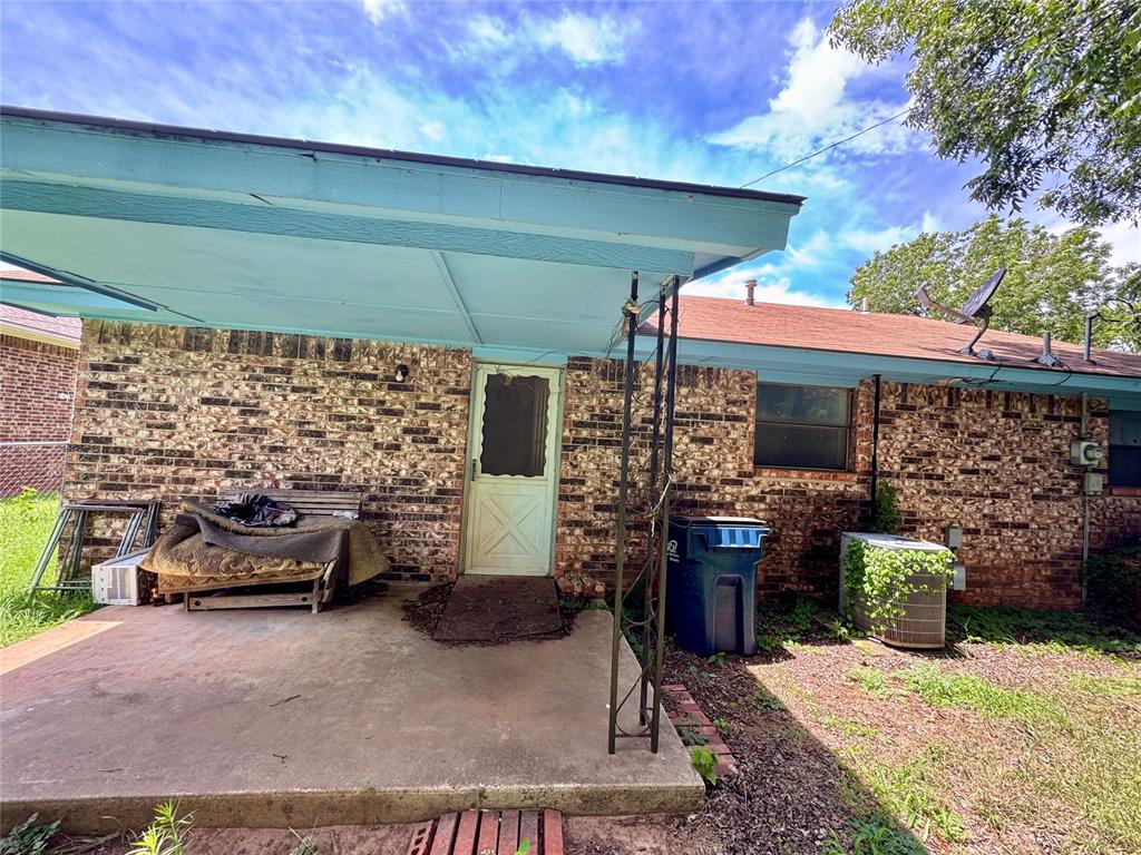 607 Se 4th Street Property Photo 11