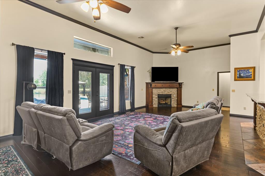 13332 Ambleside Drive Property Photo 19
