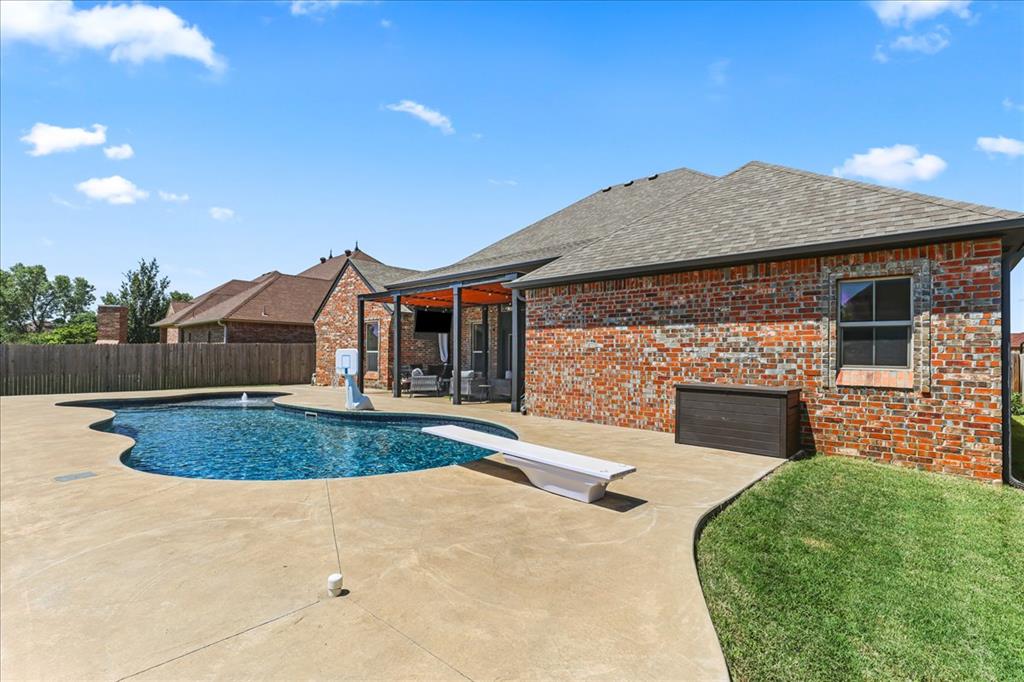 13332 Ambleside Drive Property Photo 43