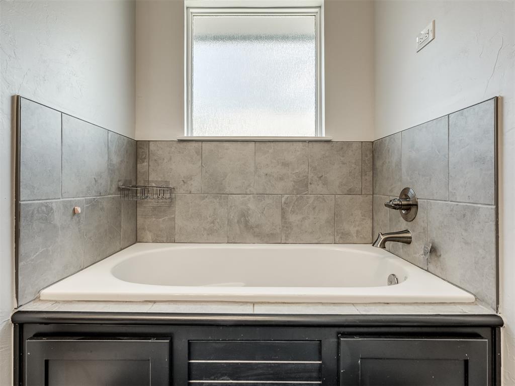 300 Mountain Laurel Way Property Photo 23