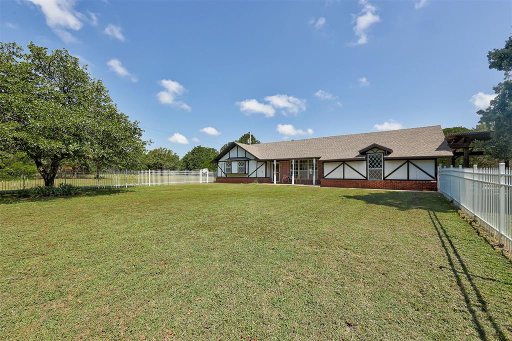 29706 Hardesty Road Property Photo 6