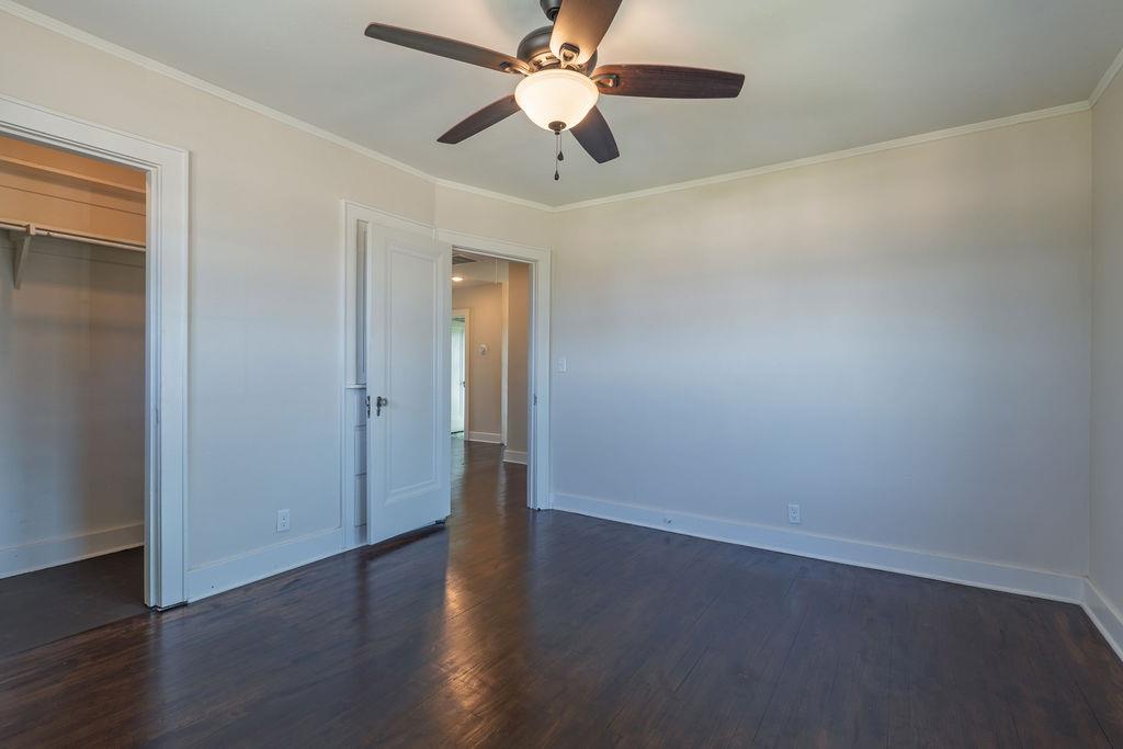 537 W Dill Street Property Photo 38