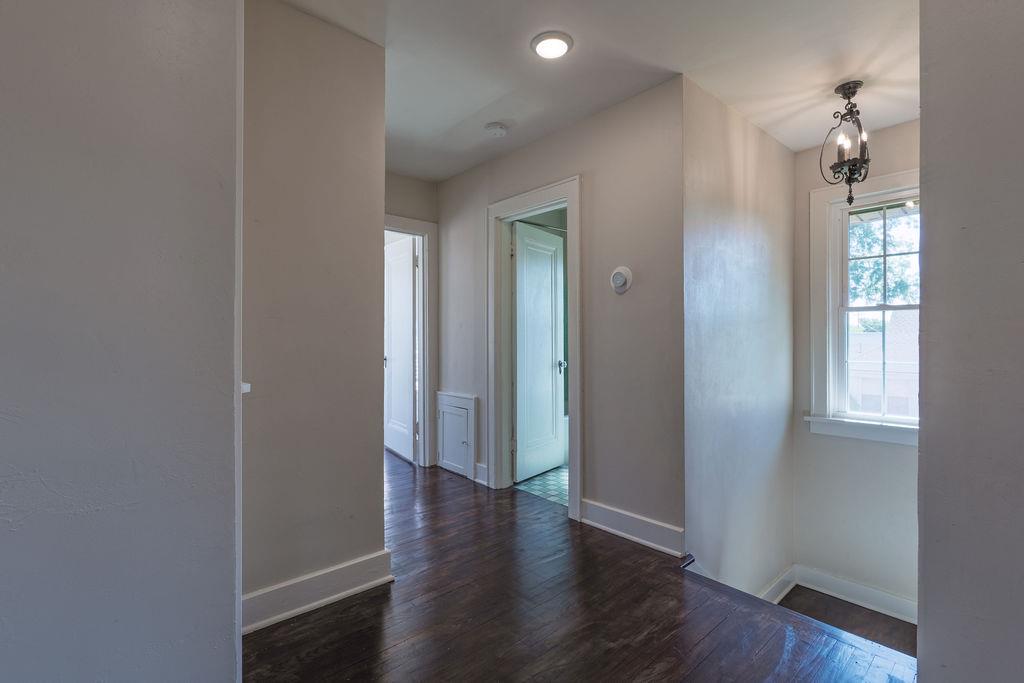 537 W Dill Street Property Photo 41