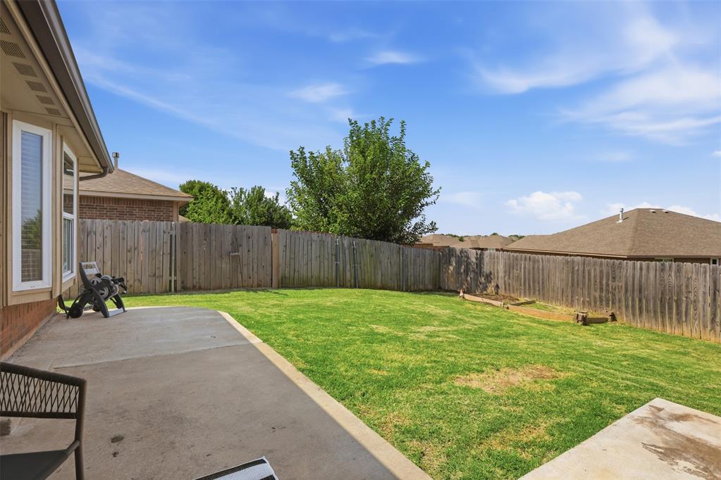 4205 Red Apple Terrace Property Photo 33