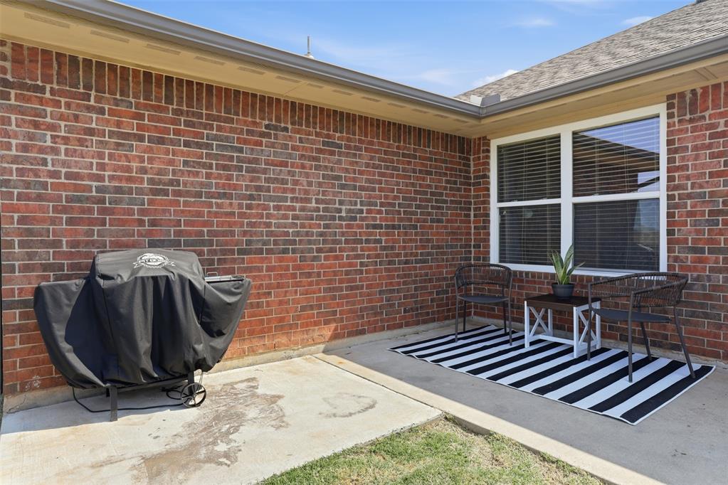 4205 Red Apple Terrace Property Photo 34
