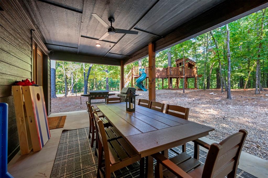 590 Three Creeks Road Property Photo 29