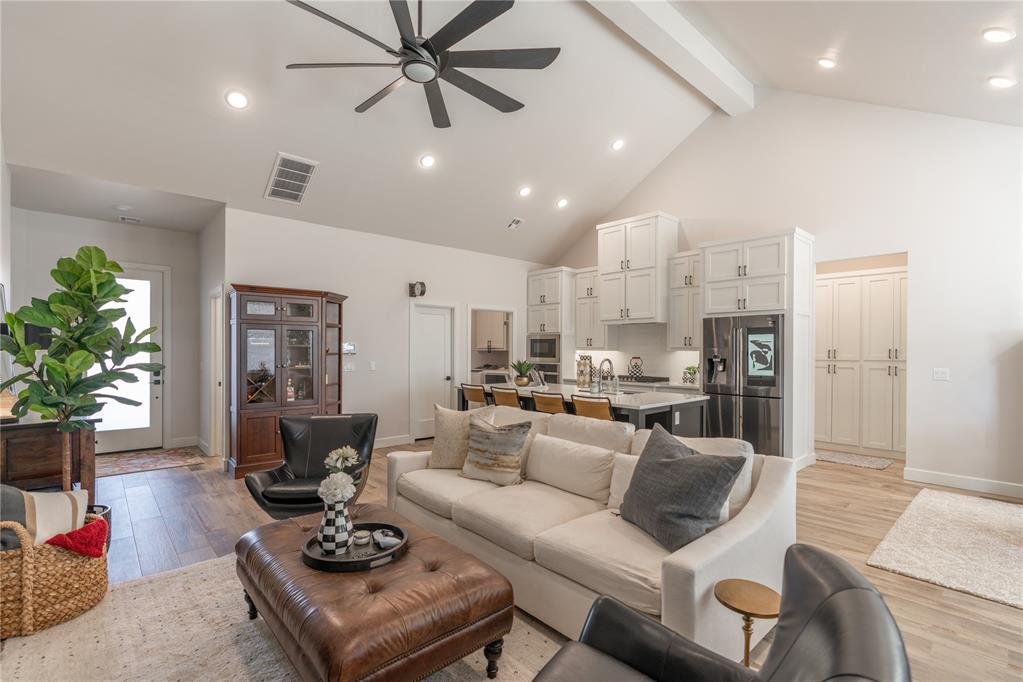 15405 Jasper Lane Property Photo 10