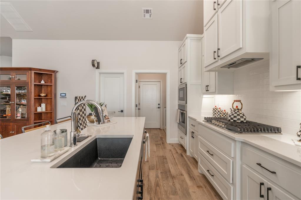 15405 Jasper Lane Property Photo 16
