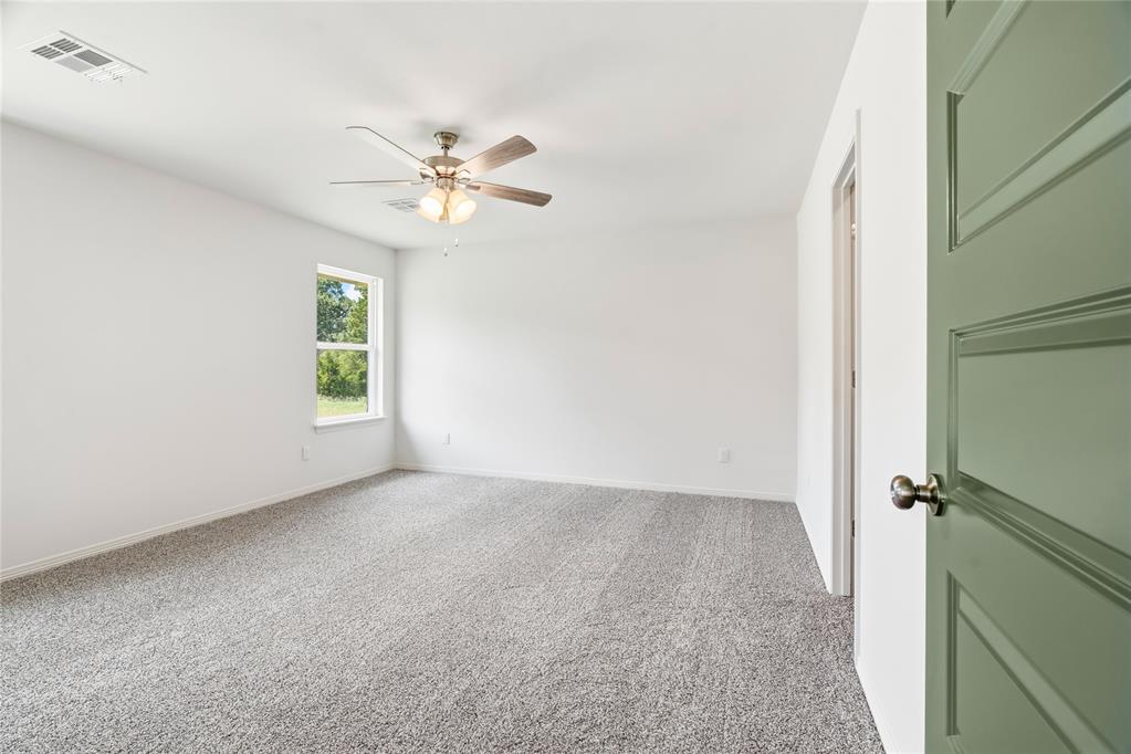 4656 Lincoln Landing Property Photo 15