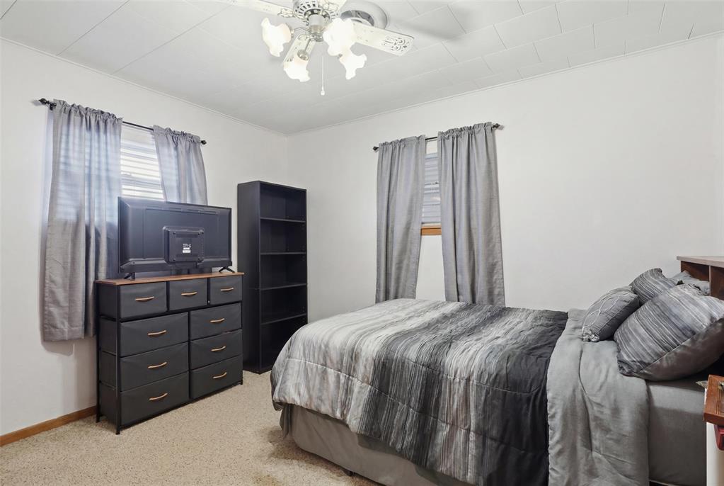 1105 N Canyon Street Property Photo 16