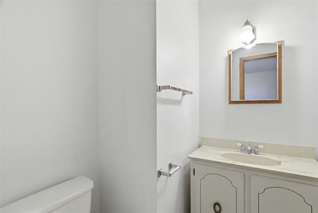 1105 N Canyon Street Property Photo 22