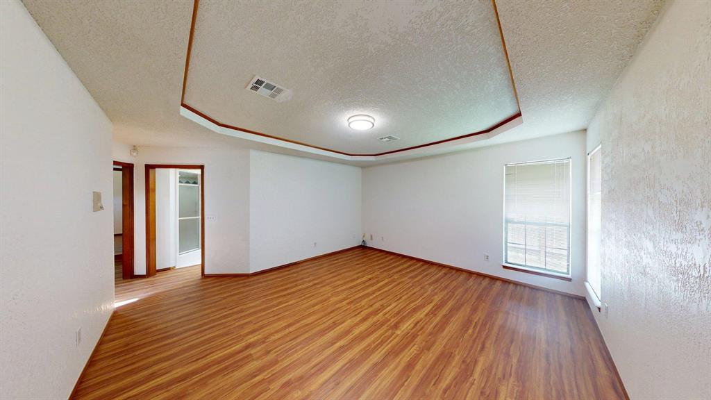 704 Sw 113th Street Property Photo 17
