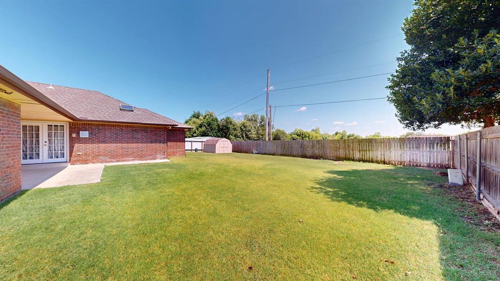 704 Sw 113th Street Property Photo 36