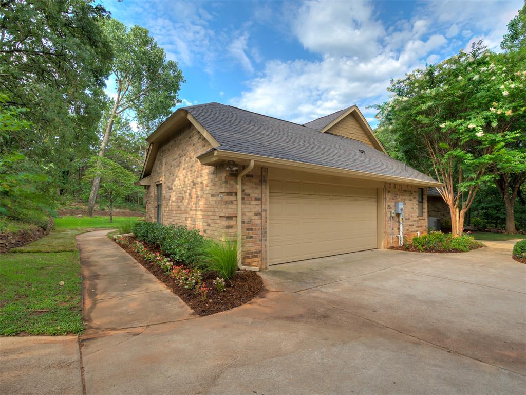 3360 Allspice Run Property Photo 4