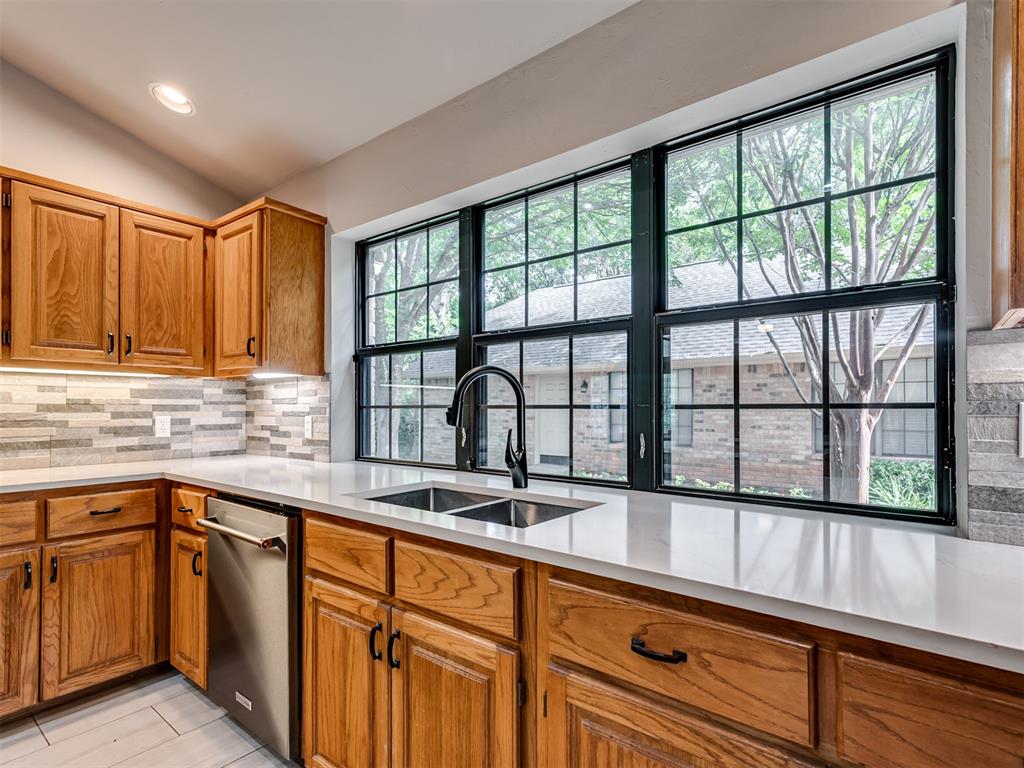 3360 Allspice Run Property Photo 11