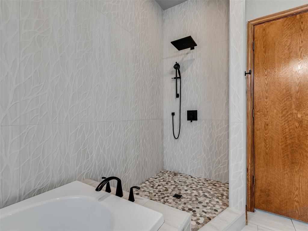 3360 Allspice Run Property Photo 20