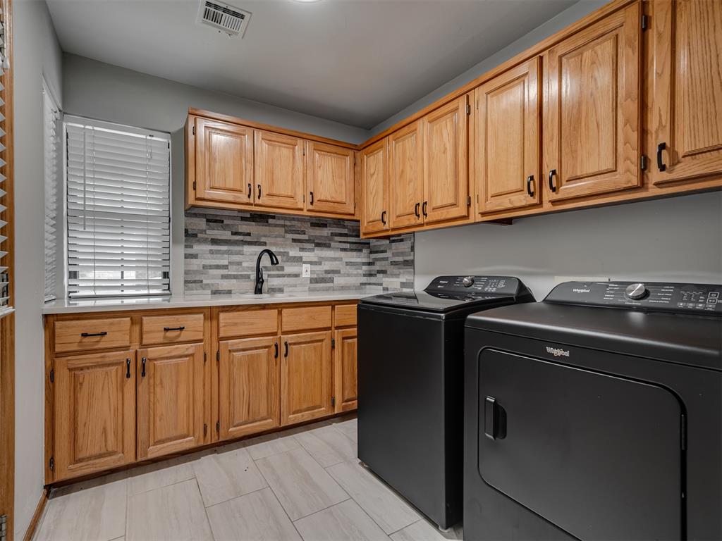 3360 Allspice Run Property Photo 29