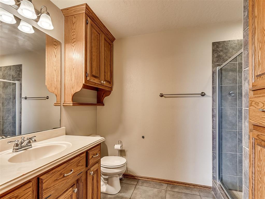 921 Hannah Dr Property Photo 28